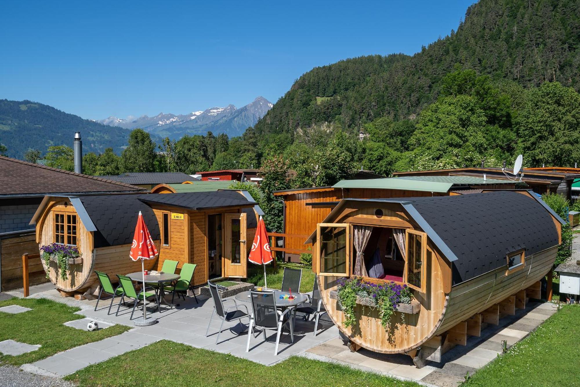 Camping Lazy Rancho - Eiger - Moench - Jungfrau - Интерлакен Экстерьер фото